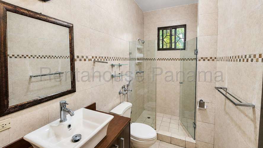Casa en Venta Ancon 27PPM1873
