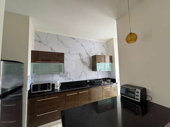 Alquilo apartamento amoblado obarrio - Imagen 16