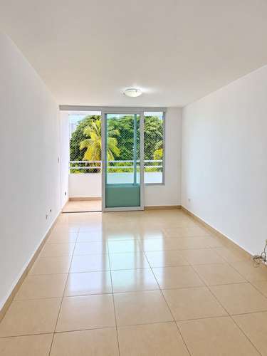 ALQUILER DE APARTAMENTO A PASOS DEL PARQUE OMAR