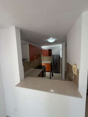 ALQUILER DE APARTAMENTO A PASOS DEL PARQUE OMAR