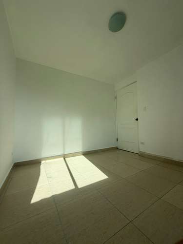 ALQUILER DE APARTAMENTO A PASOS DEL PARQUE OMAR