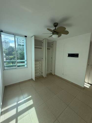 ALQUILER DE APARTAMENTO A PASOS DEL PARQUE OMAR