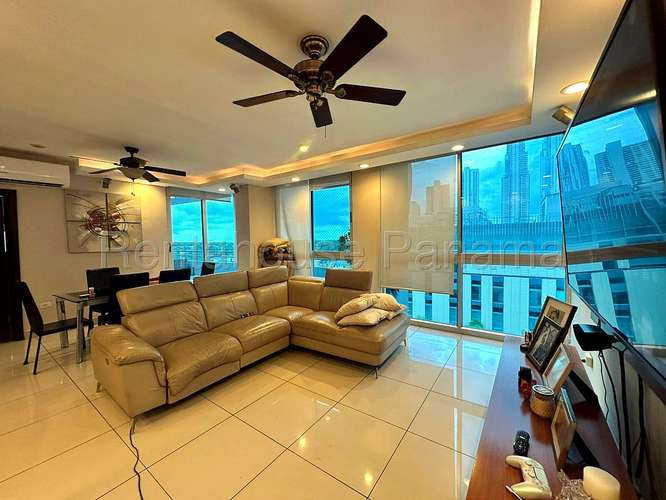 Alquiler Apartamento 187 m2 3 Recamaras con Bano Cada Una 2 Parkings Costa del Este - ALYC 27-2170
