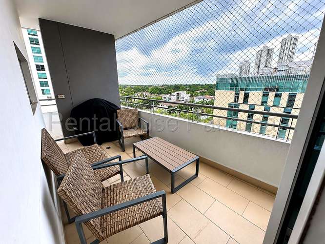 Alquiler Apartamento 187 m2 3 Recamaras con Bano Cada Una 2 Parkings Costa del Este - ALYC 27-2170
