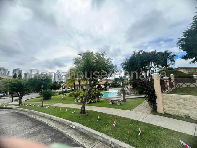 Venta de Casa en Condado del Rey Dorado Springs ANL