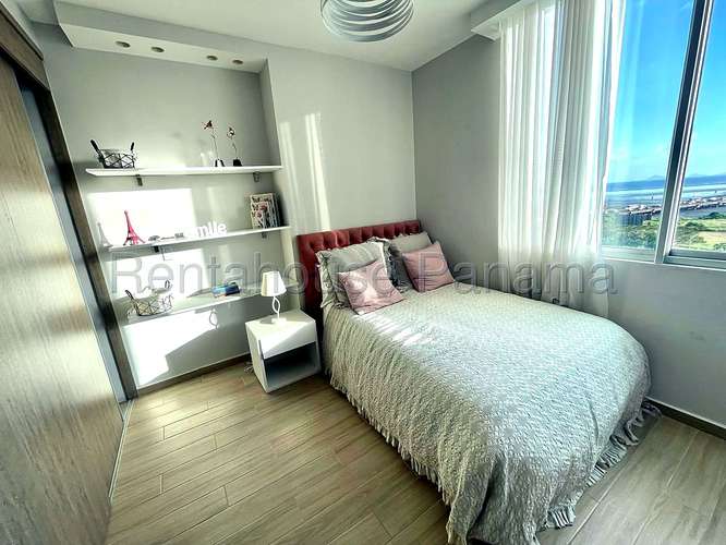 Alquiler con Opcion a Compra Apto 151 m2 3 Recamaras Vista al Mar Costa del Este - ALYC 25-9997