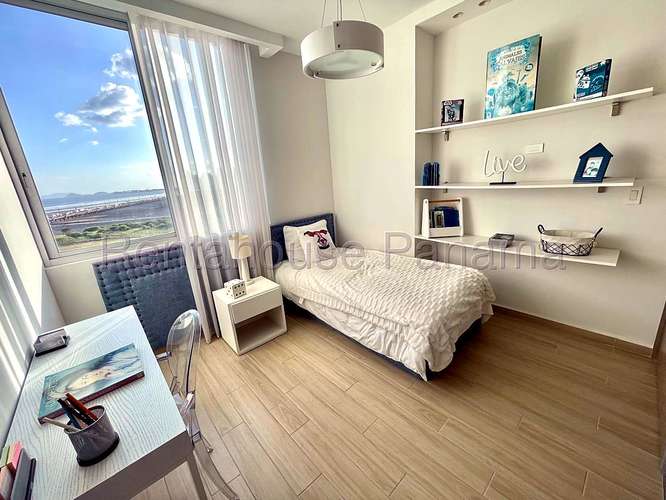 Alquiler con Opcion a Compra Apto 151 m2 3 Recamaras Vista al Mar Costa del Este - ALYC 25-9997