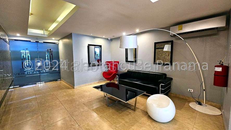 Alquiler Apartamento 172 m2 3 Recamaras con Bano y Balcon PH Vertikal Costa del Este - ALYC 26-6983