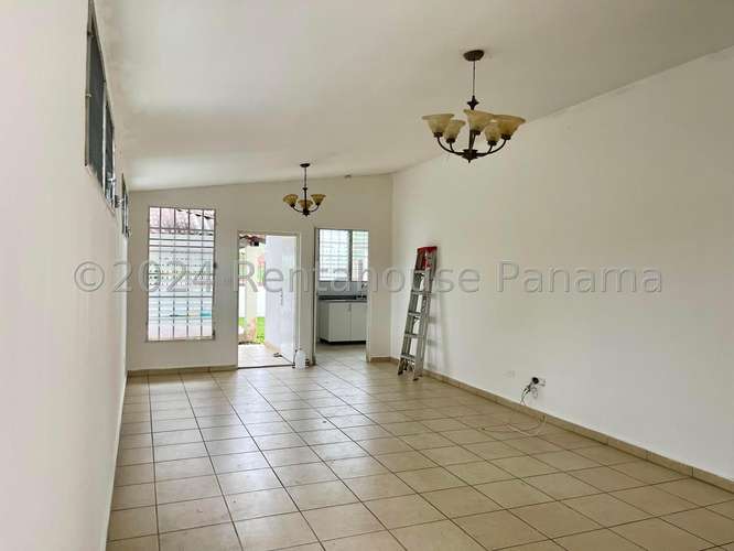 Venta de Casa en Brisas del Golf 24MGO9711