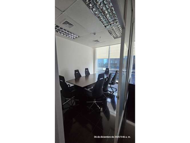 Se alquila Oficina PH Office One en Calle 50 LH