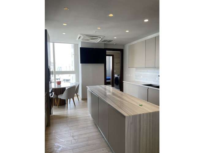 ALQUILER DE APARTAMENTO AMOBLADO EN THE TOWERS, PAITILLA 329 M2