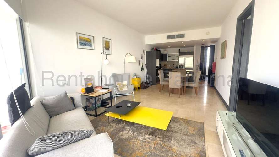 Alquiler de Apartamento en Punta Pacifica 27-3158CUR