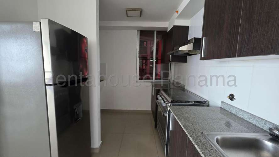 Alquilo Apartamento de 69.35m2 en Carrasquilla Sky Park 27-2607SRZ