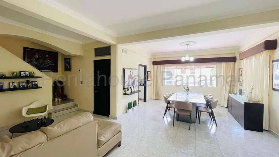Venta de Casa en Albrook MCD26-8118.