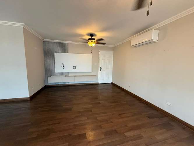 Alquiler de Apartamento en Obarrio – 130 m² | 2 Recámaras + Estudio - C.J. - Imagen 2