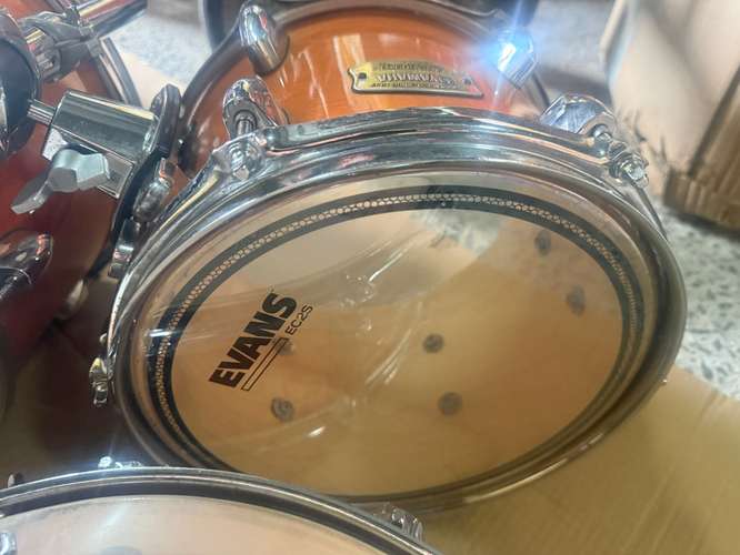 Bateria YAMAHA STAGE CUSTOM Completa - Imagen 7