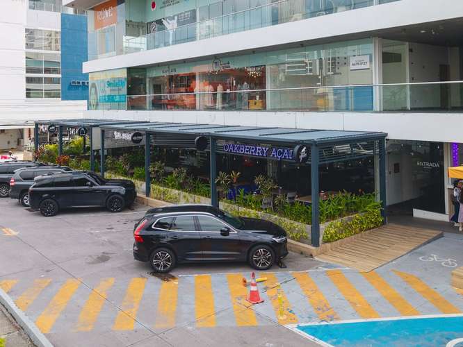 Local para Restaurante | 102 m² | Plaza con 60 Estacionamientos - Imagen 2