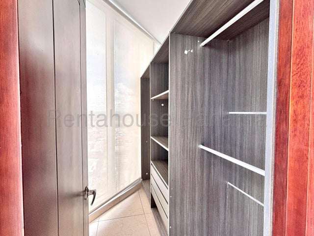 ALQUILER DE APARTAMENTO AMOBLADO EN RIVAGE, AV. BALBOA 27ML2651