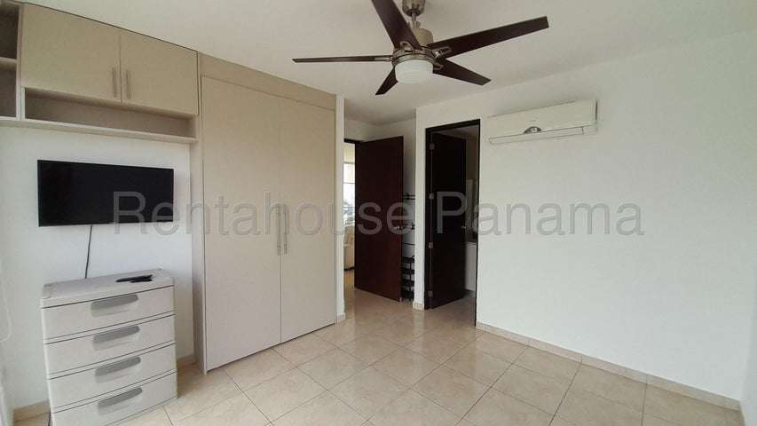 SE ALQUILA MODERNO APARTAMENTO EN SAN FRANCISCO 27-3292/GMB