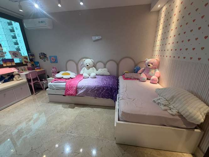 Vendo lindo juego de cuarto de niñas
