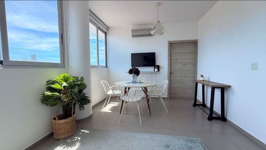 APARTAMENTO AMOBLADO EN CIUDAD DE PANAMA
