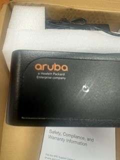 Equipo de Red Aruba HPE – Con Accesorios y Caja Original