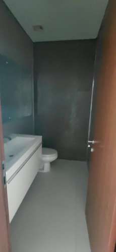 Banco vende apto. en PH MARBELLA 47 – BELLA VISTA, PANAMÁ - Imagen 4