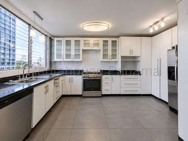 Alquiler de apartamento en St. Angelo, Coco del Mar IH27-3285