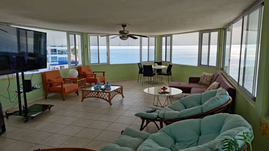 Apartamento en Venta en Coronado con Vista Directa al Mar