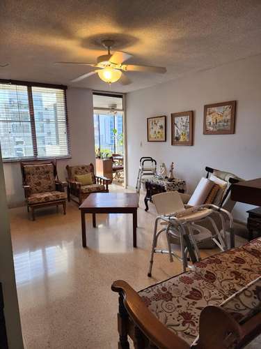 Vendo apartamento en Obarrio - Imagen 4