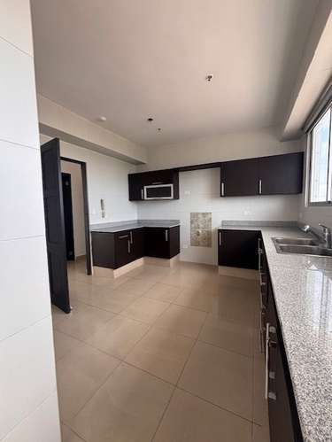 SE VENDE APARTAMENTO EN SAN FRANCISCO EDIFICIO WINDOW TOWER - Imagen 9
