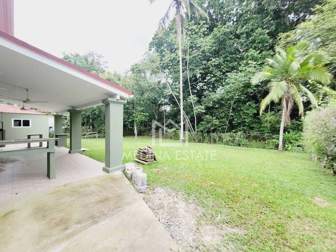 Casa de 4 dormitorios en alquiler en Ciudad de Panamá con jardín y terraza en Clayton