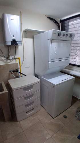 Vista Serena. 105mts 3r 2b amoblado $1200.00 
