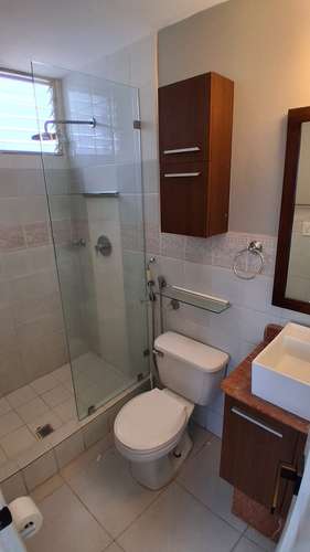 Vista Serena. 105mts 3r 2b amoblado $1200.00 