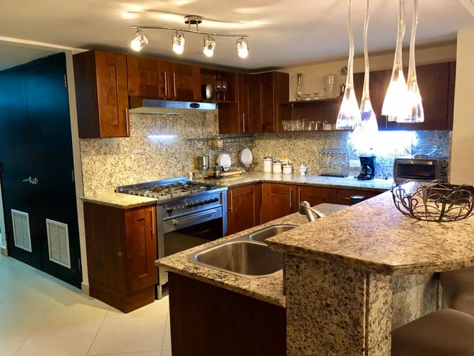 Apartamento en Alquiler – PH Embassy Club, Clayton | MA