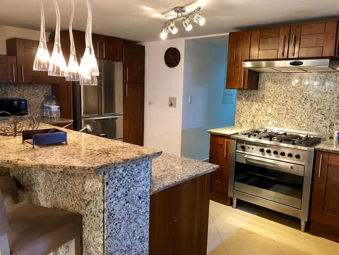 Apartamento en Alquiler – PH Embassy Club, Clayton | MA