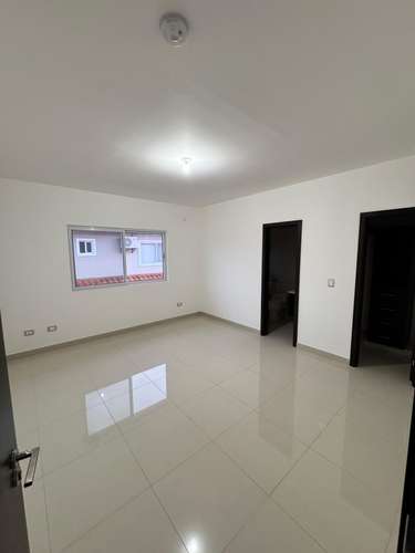 Casa en Alquiler / colón, PH Albader 3