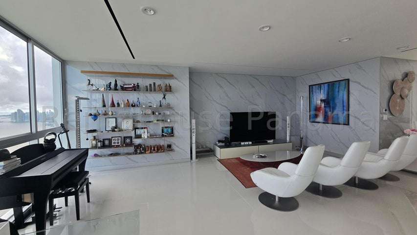 Apartamento en alquiler en Costa del Este 27MAM3079 - Imagen 4