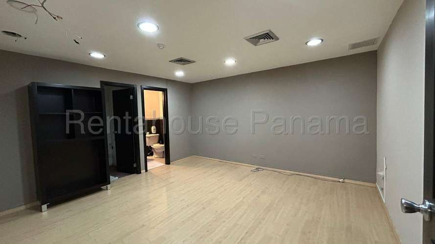 H5015GRR Alquiler de Oficina Comercial en Obarrio  - Imagen 11