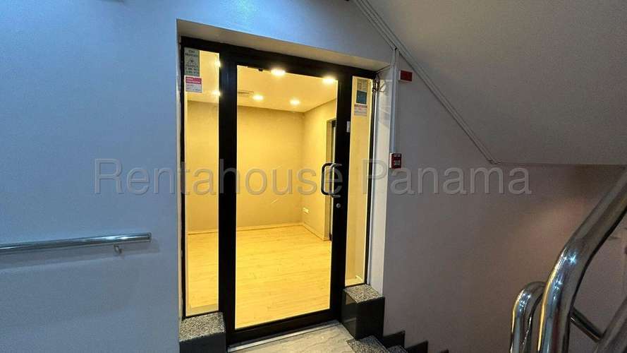 H5015GRR Alquiler de Oficina Comercial en Obarrio  - Imagen 16