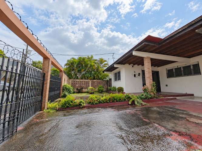 Casa en Venta en Los Ángeles, Betania  - Imagen 3