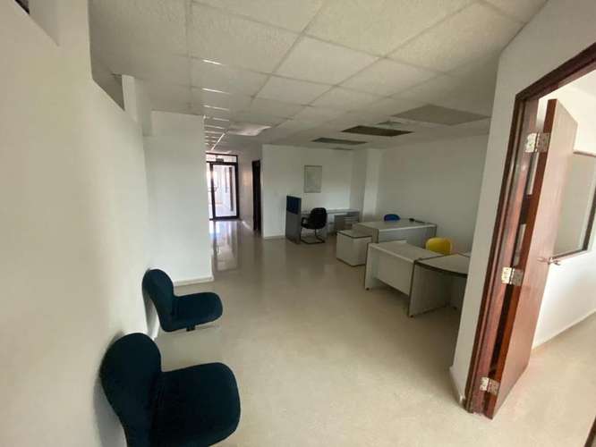 J1796GRR Alquiler de Oficina Comercial en Los Angeles 