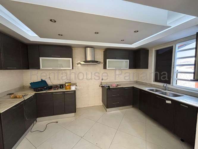 Se Vende Casa en Altos de Santa Maria MDV26-7740 - Imagen 9