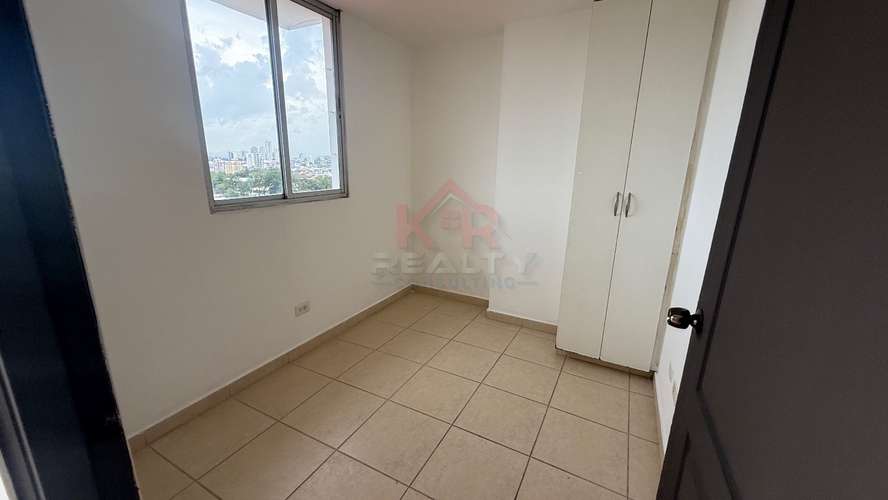 Apartamento en Vista Belle Tower, Hato Pintado: 3 recámaras, 3 baños y balcón, con piscina, $135,000 - Imagen 9