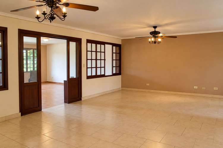 Casa en Venta en Los Ángeles, Betania  - Imagen 5