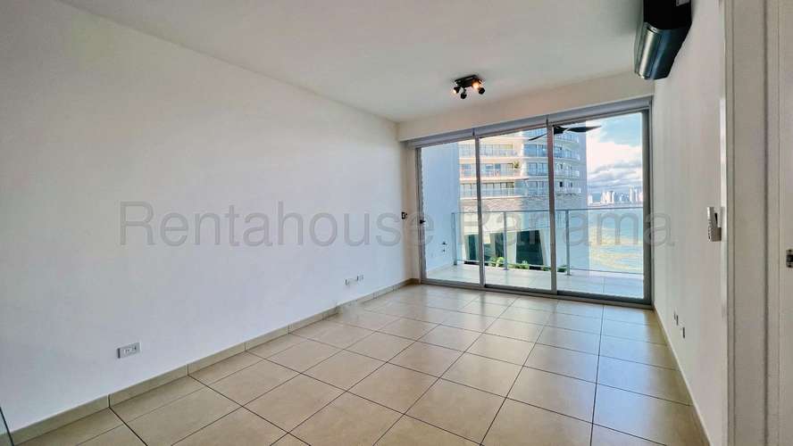 Alquiler de Apartamento en Punta Pacifica MCD27-2737