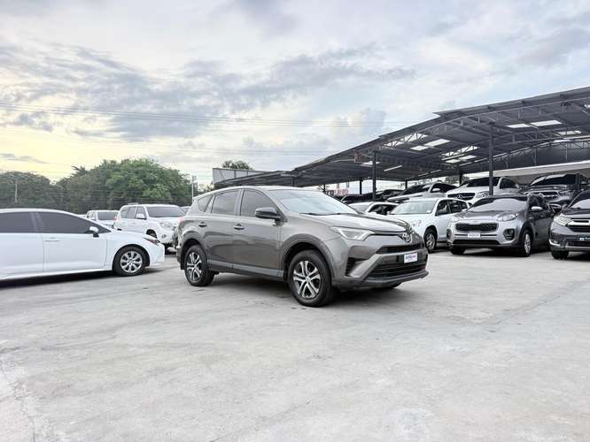 Toyota Rav 4 2018 - Imagen 2