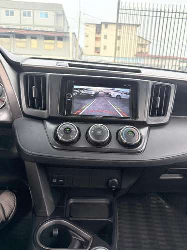 Toyota Rav 4 2018 - Imagen 12