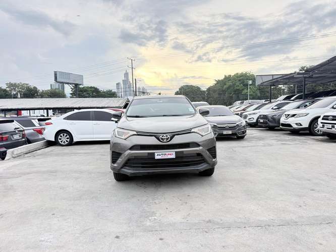 Toyota Rav 4 2018 - Imagen 3