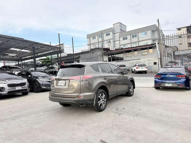 Toyota Rav 4 2018 - Imagen 5